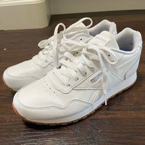 White Reebok size 8.5